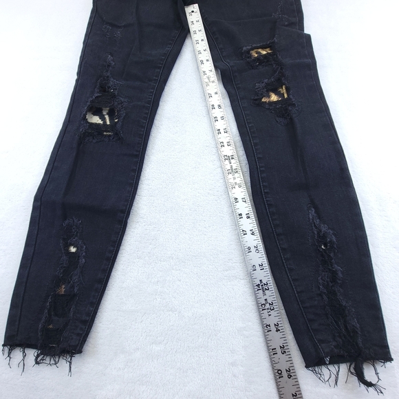 Judy Blue Womens Skinny Fit Distressed Black Leopard Print Jeans 5/27 JB82168BK - Picture 6 of 13